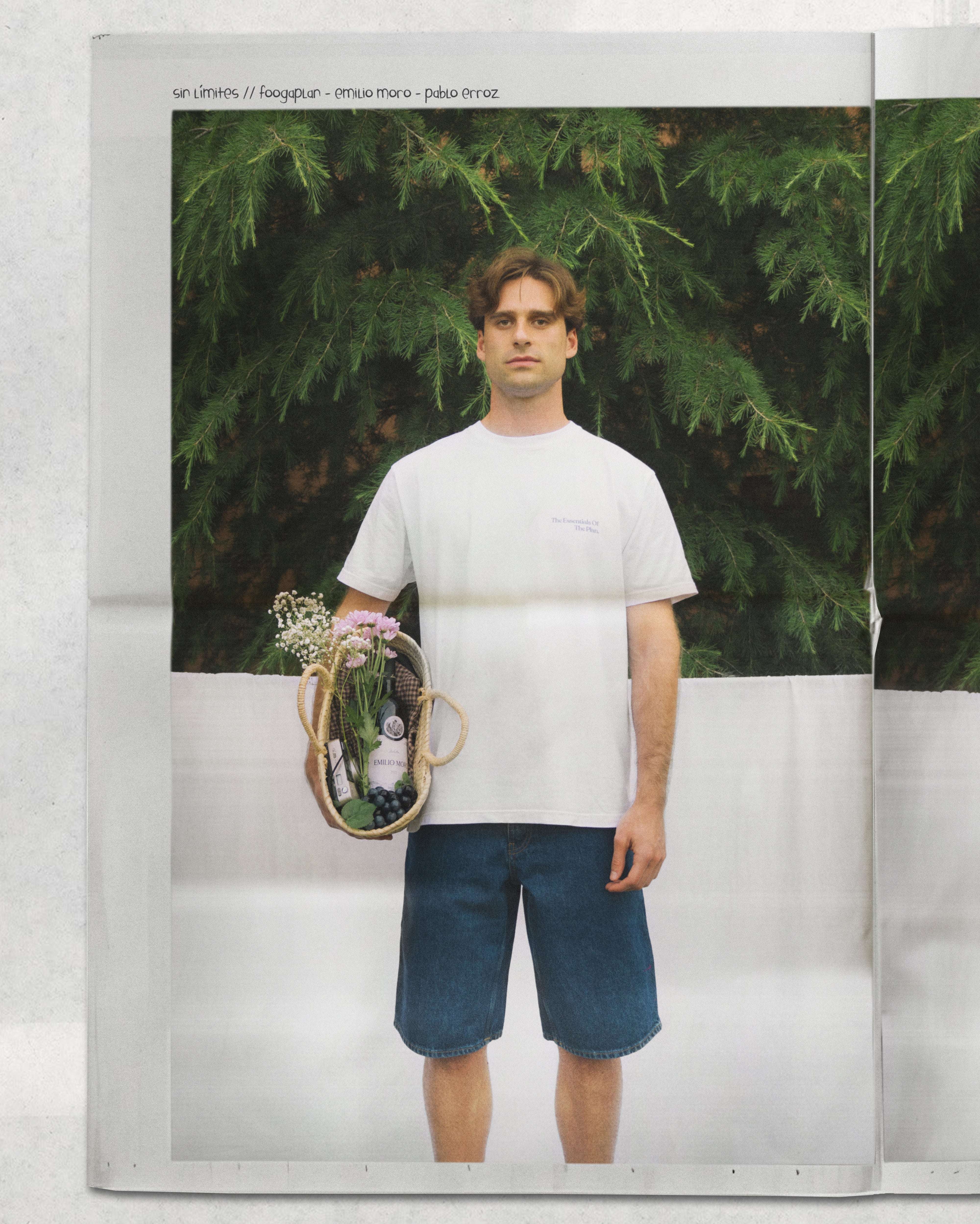 Camiseta The Essentials FoogaPlan x Pablo Erroz x Emilio Moro - modelo streetwear vino