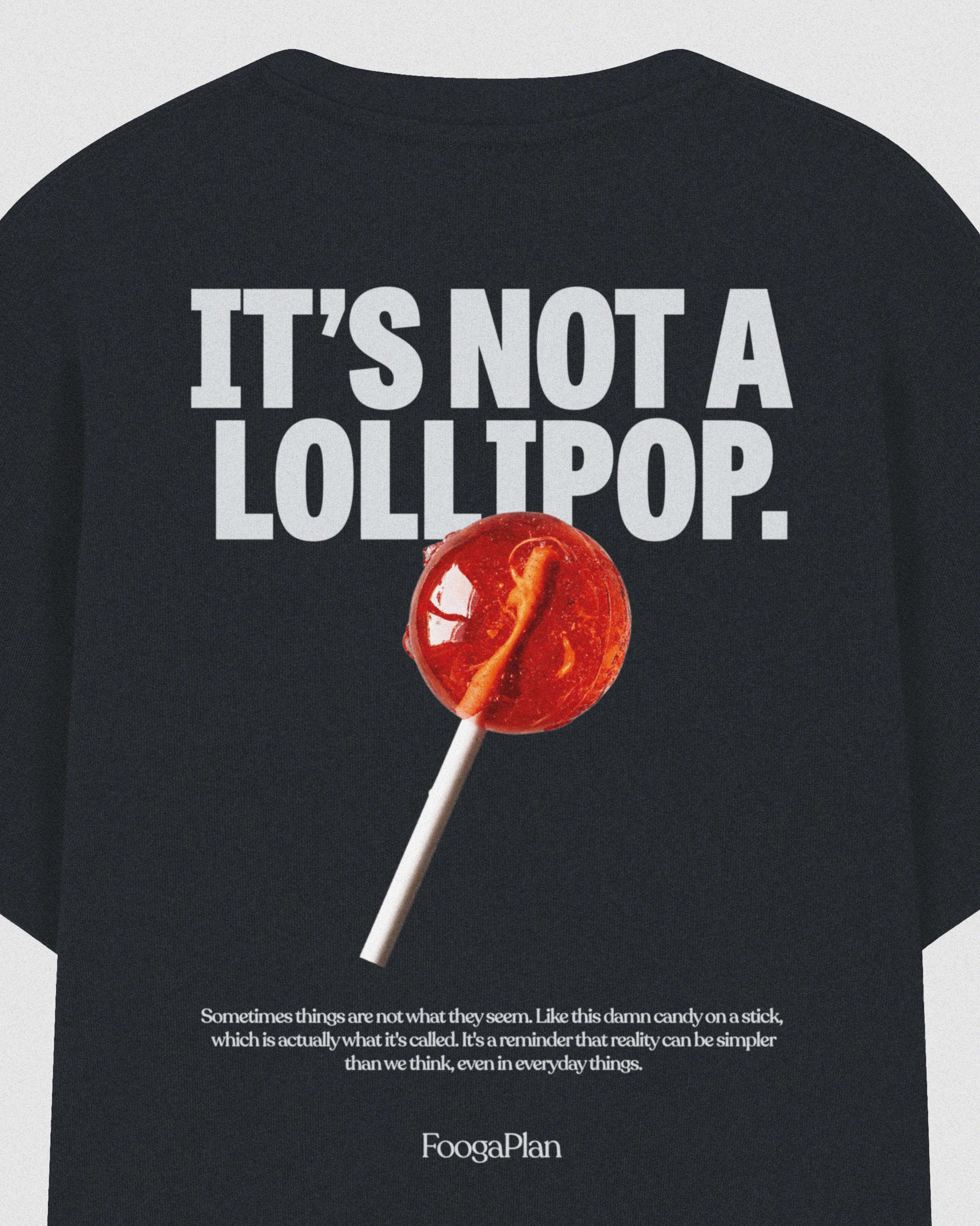 Detalle trasero camiseta It's not a Lollipop - estampado azul marino