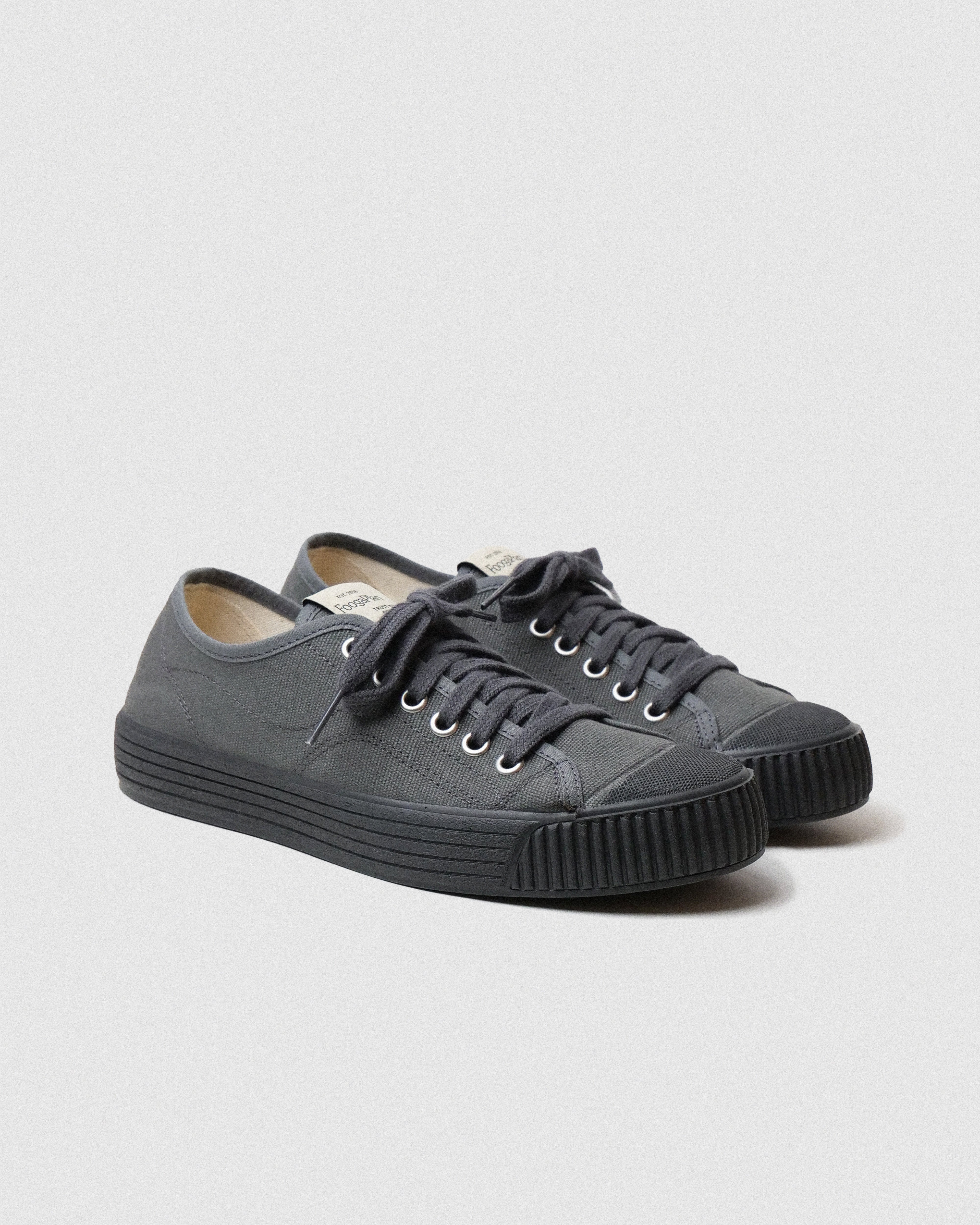 Zapatillas CHUCK Shadow gris loneta vista detalle - sneakers hechas en España FoogaPlan