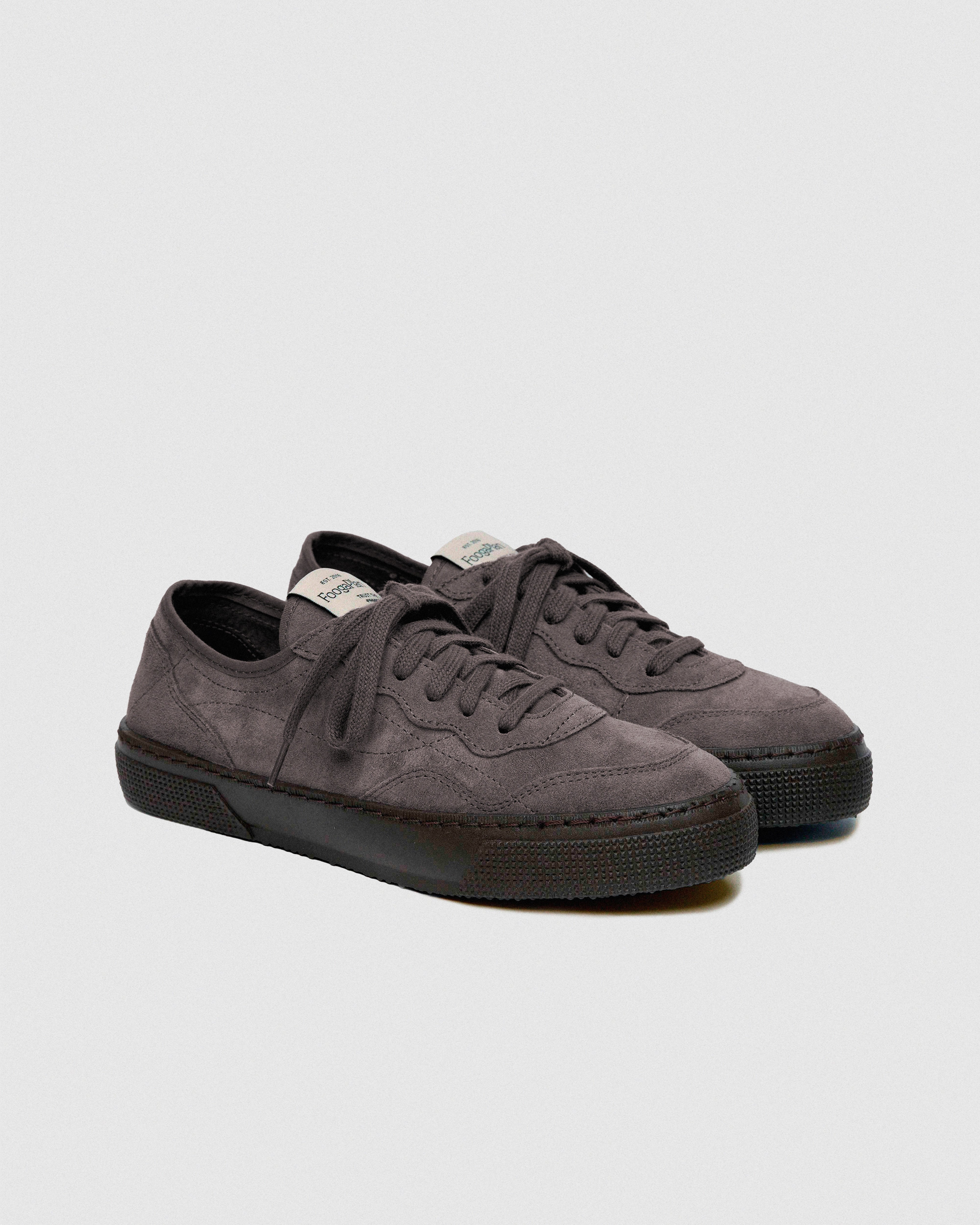 Zapatillas TROY Storm vista trasera - detalle suela goma ultraligera y costuras artesanales