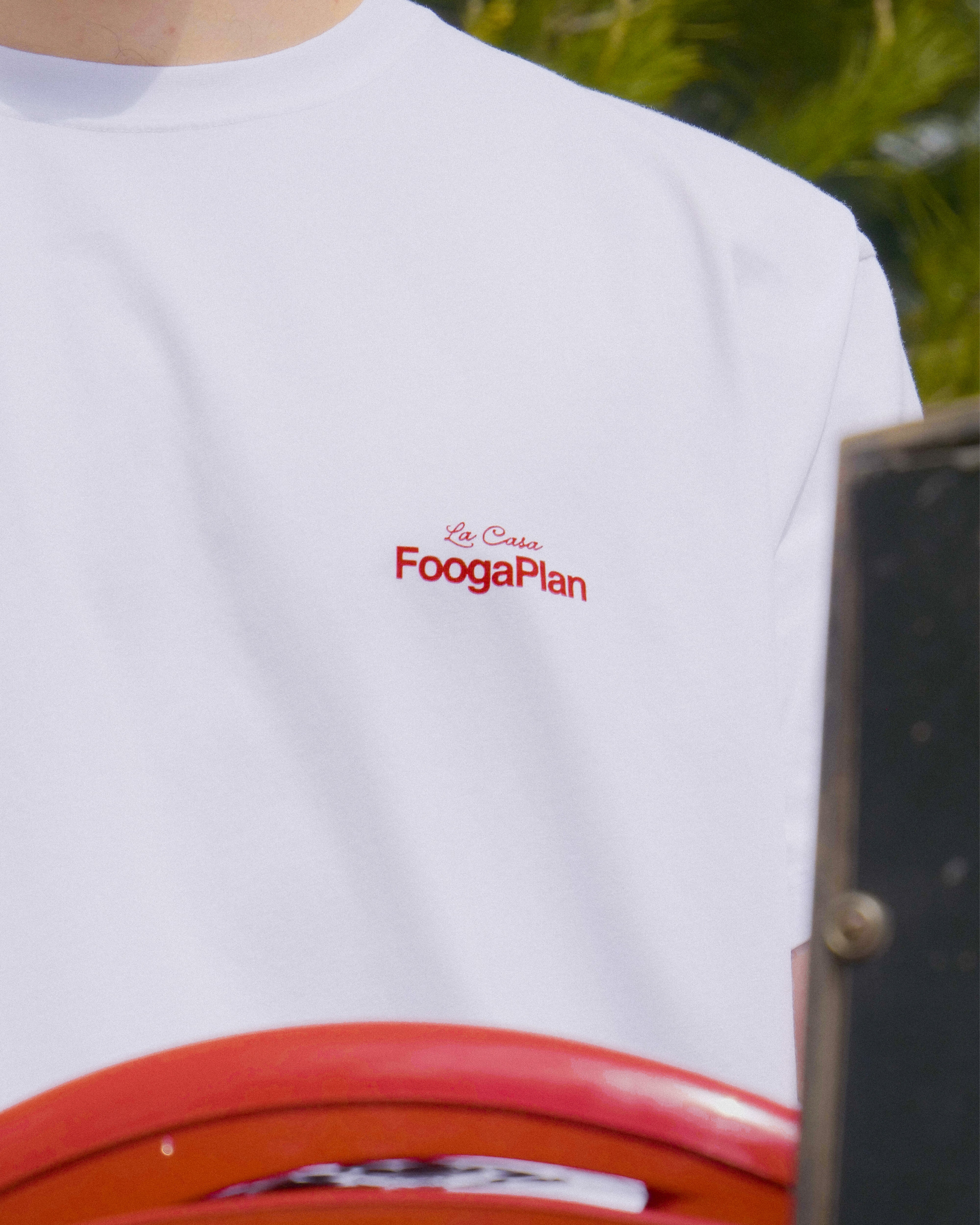 Camiseta La Casa blanco FoogaPlan - vista modelo detalle delantero