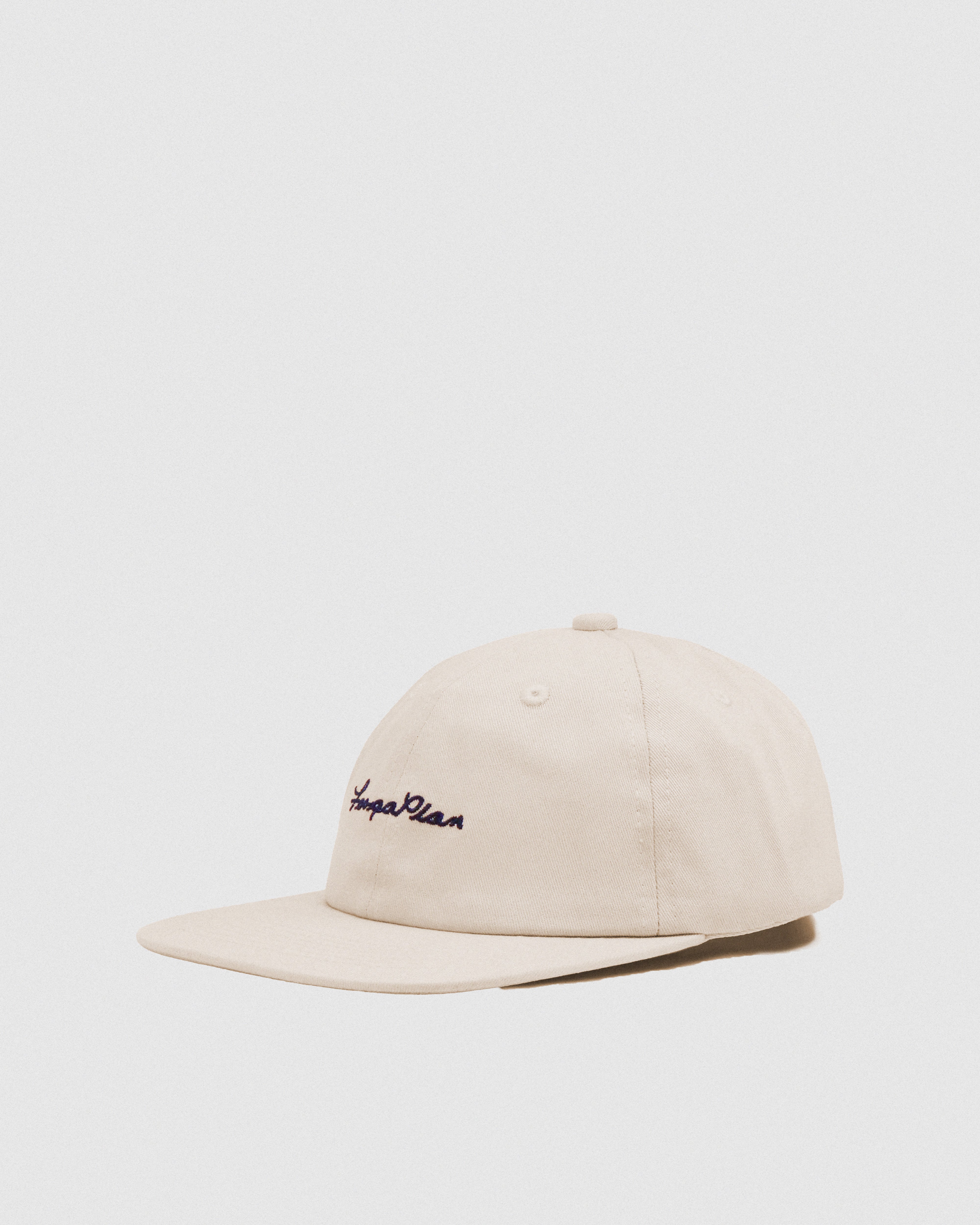 Gorra Classic Logo Beige - Vista Lateral | Algodón Premium FoogaPlan