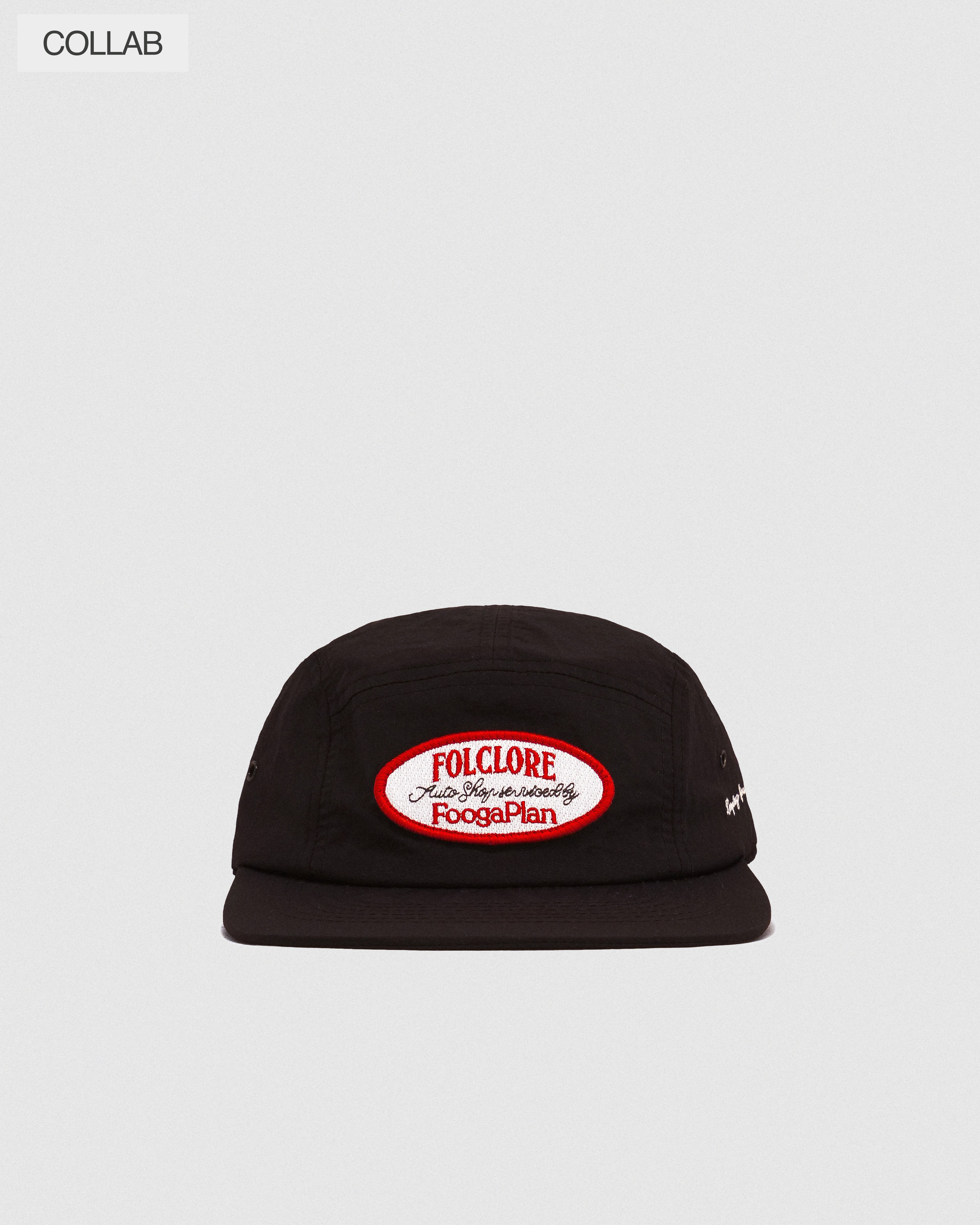 Gorra técnica negra FoogaPlan x Folclore - vista frontal con parche bordado logo