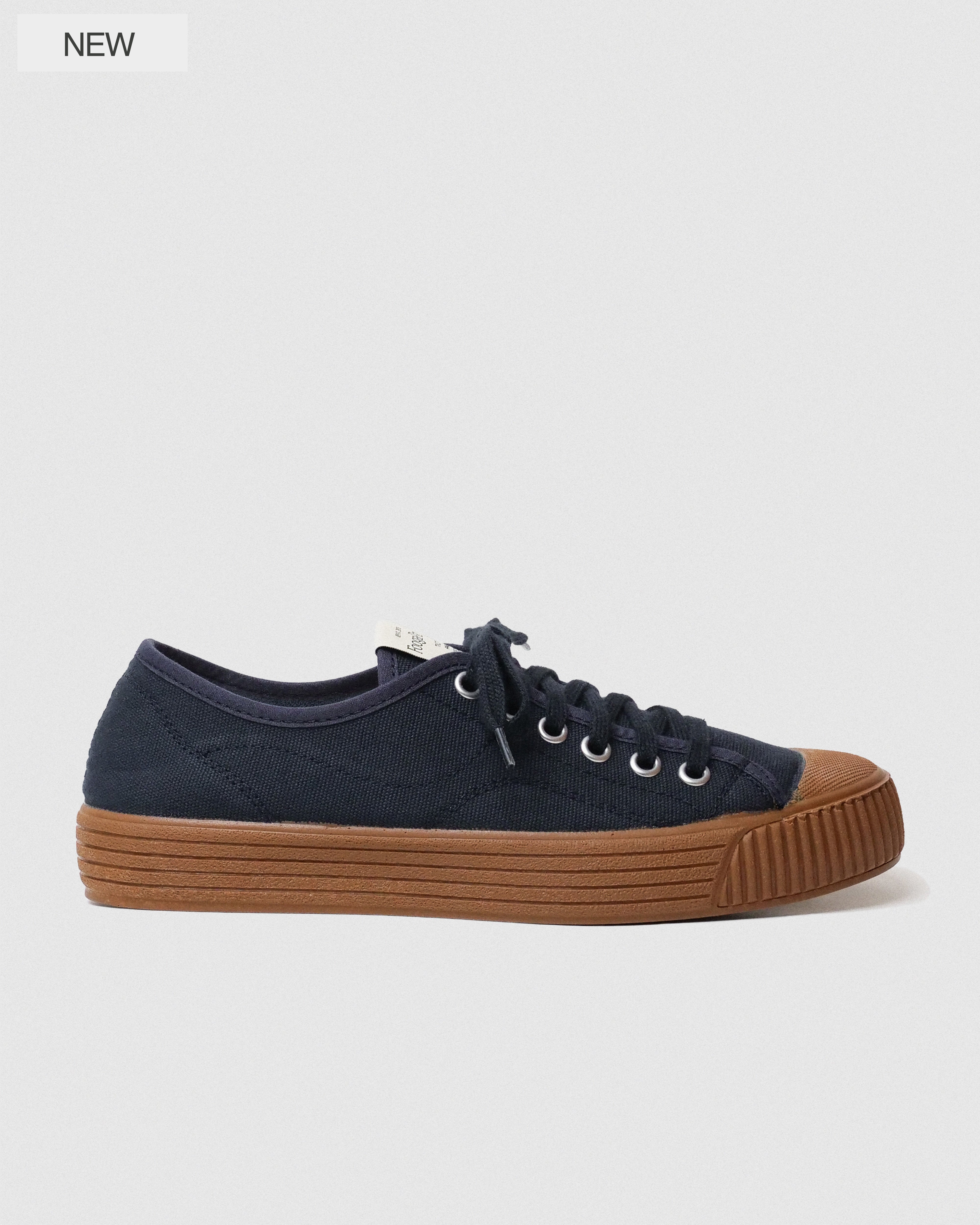 Zapatillas CHUCK Nautic navy loneta vista lateral - sneakers hechas en España FoogaPlan