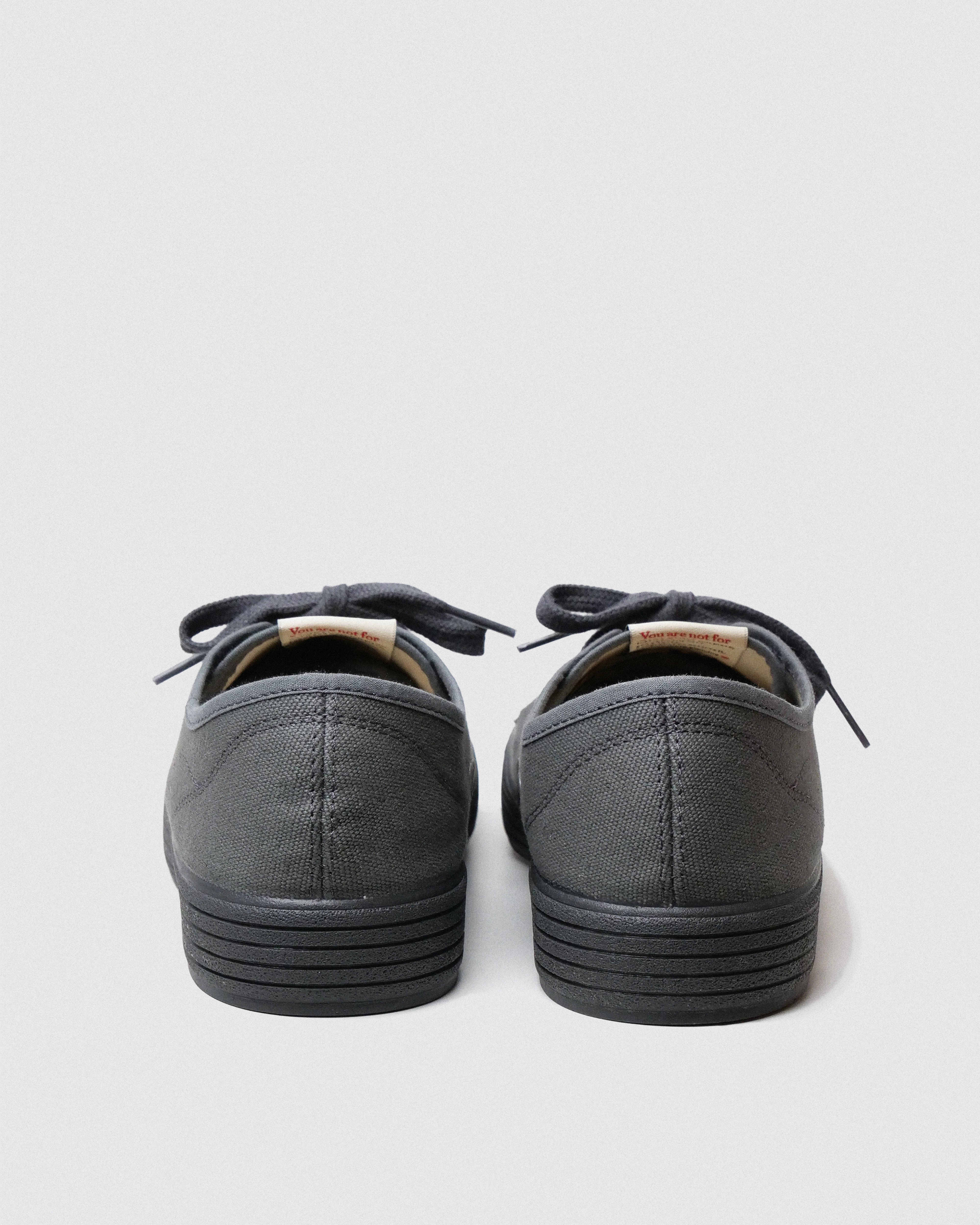 Zapatillas CHUCK Shadow gris loneta vista trasera - sneakers hechas en España FoogaPlan