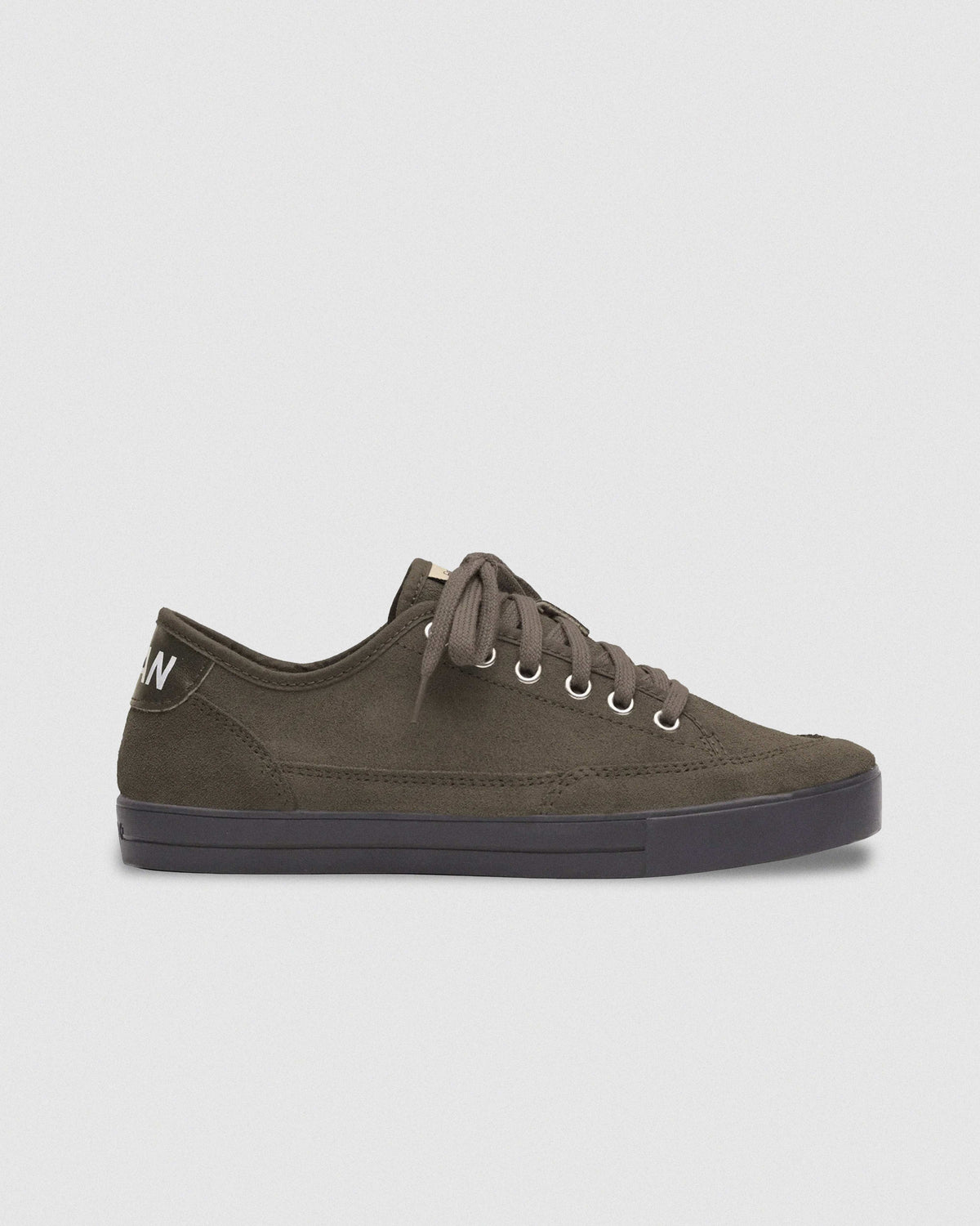 Zapatillas ICON Carbone verdes de serraje - vista lateral - FoogaPlan