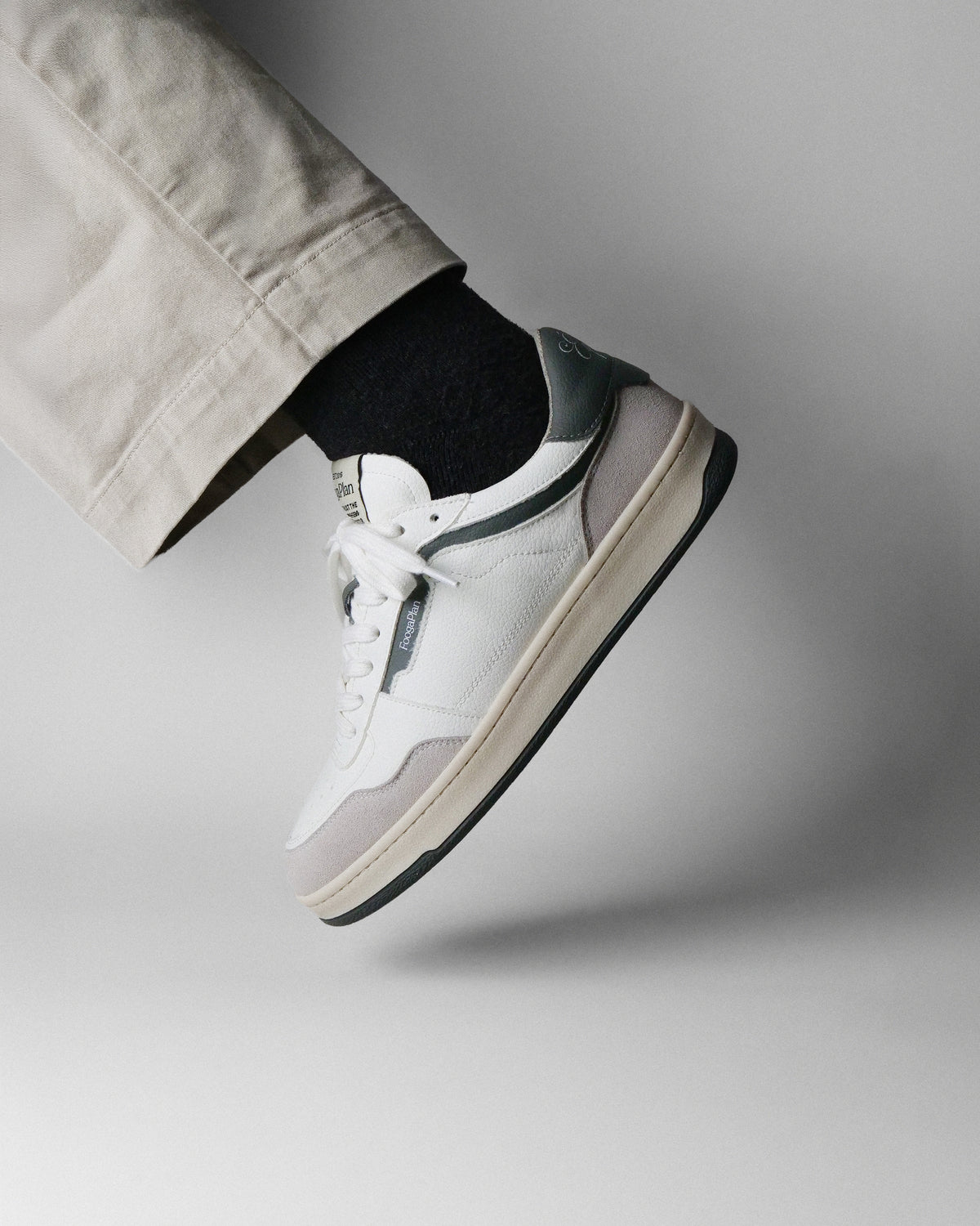 KIRO - Grey